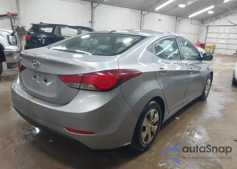 2016 Hyundai Elantra Se из США, поврежденный, VIN 5NPDH4AE3GH779838